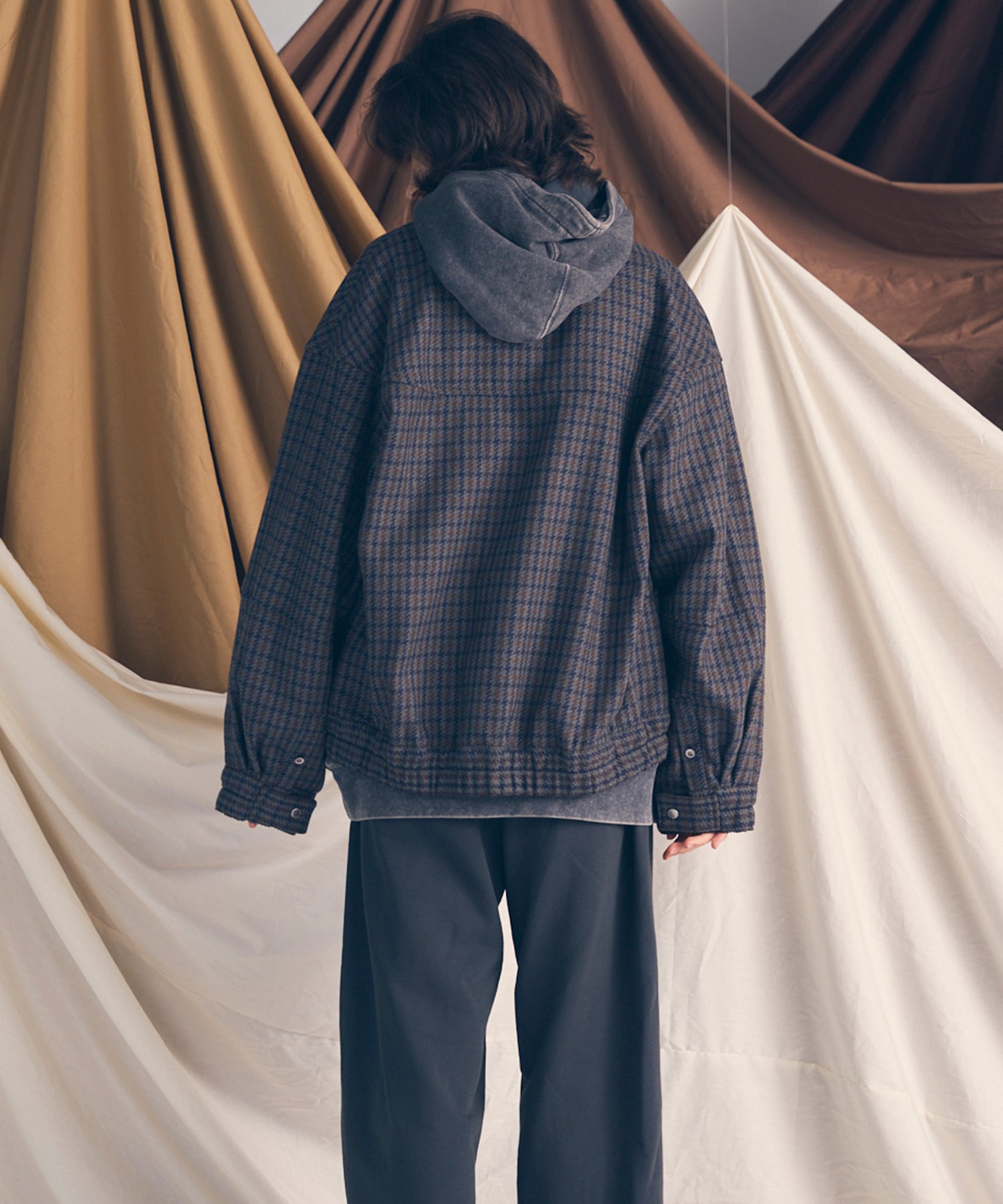 [Sale starts at 12:00 pm on Saturday, September 13th] [Italian Dead Stock Fabric] Prime-Over Curved Shirts Blouson