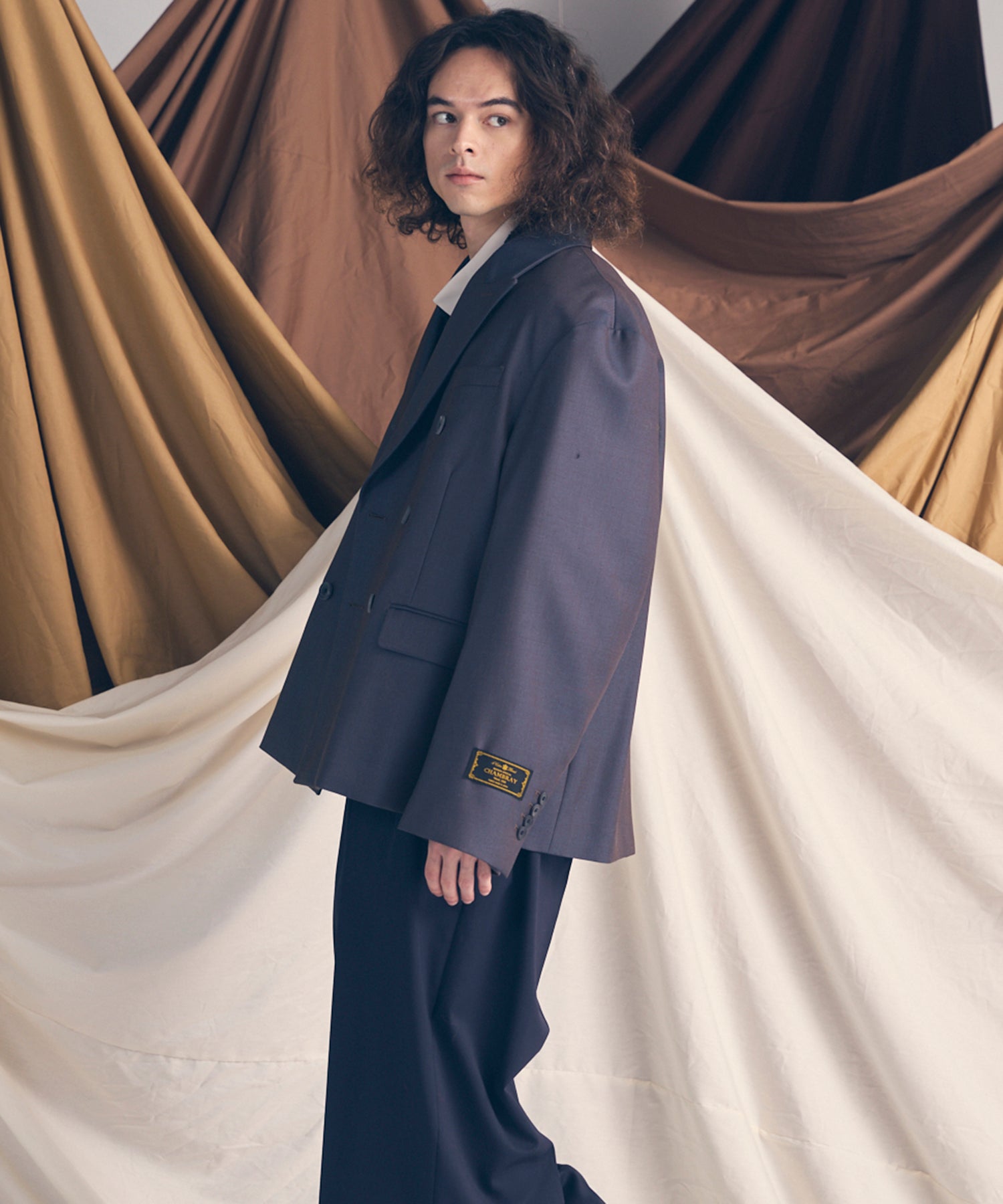 4种颜色Chambray可洗的羊毛峰峰翻领双胸夹克