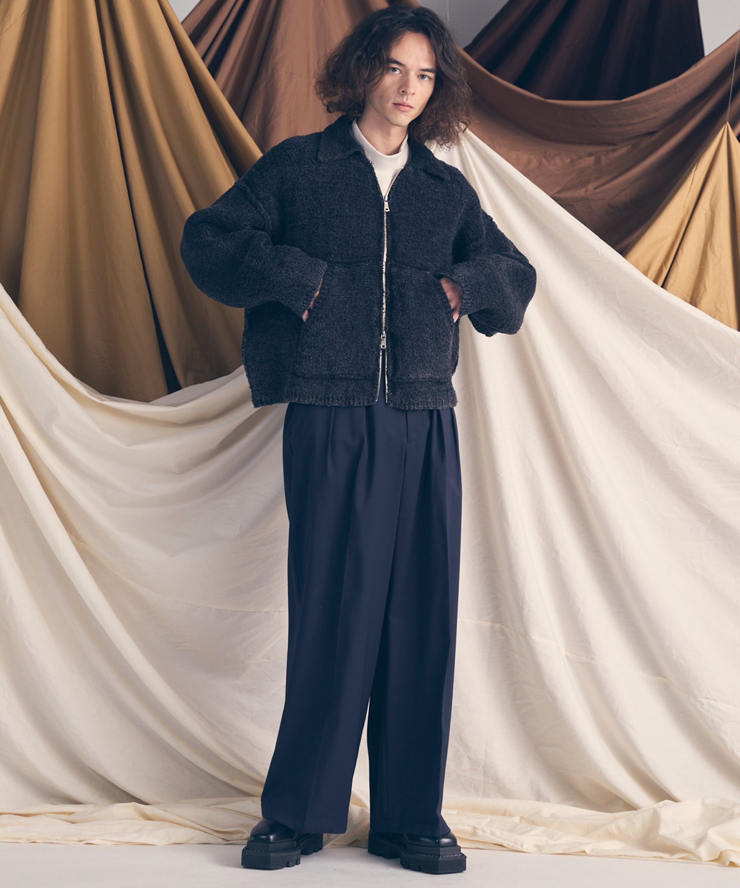 [25AW PRE-ORDER] Nuance Graphics Hand Stitching Long Sleeve TEE