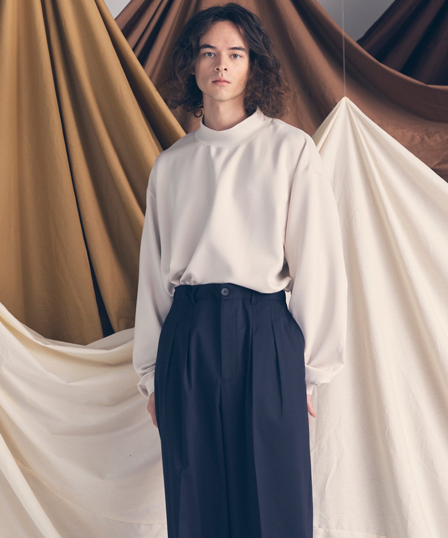 [25AW PRE-ORDER] Nuance Graphics Hand Stitching Long Sleeve TEE