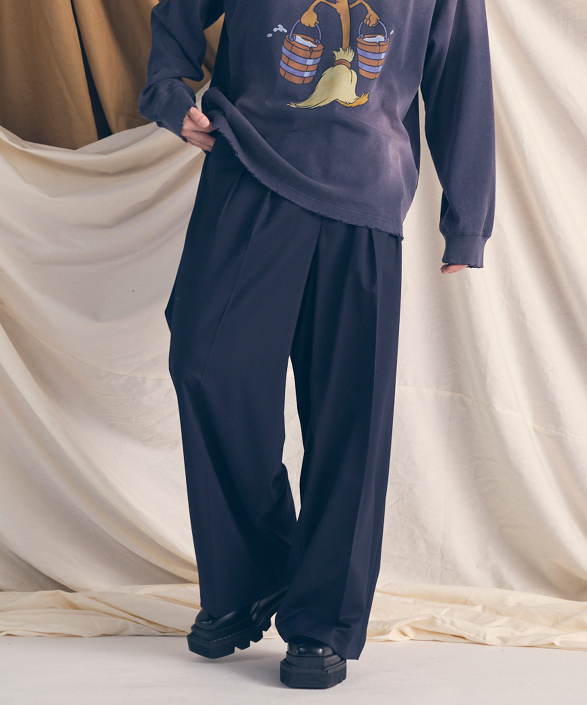 Wool Mix Smooth Continuous Tow-Tuck Wide Pants