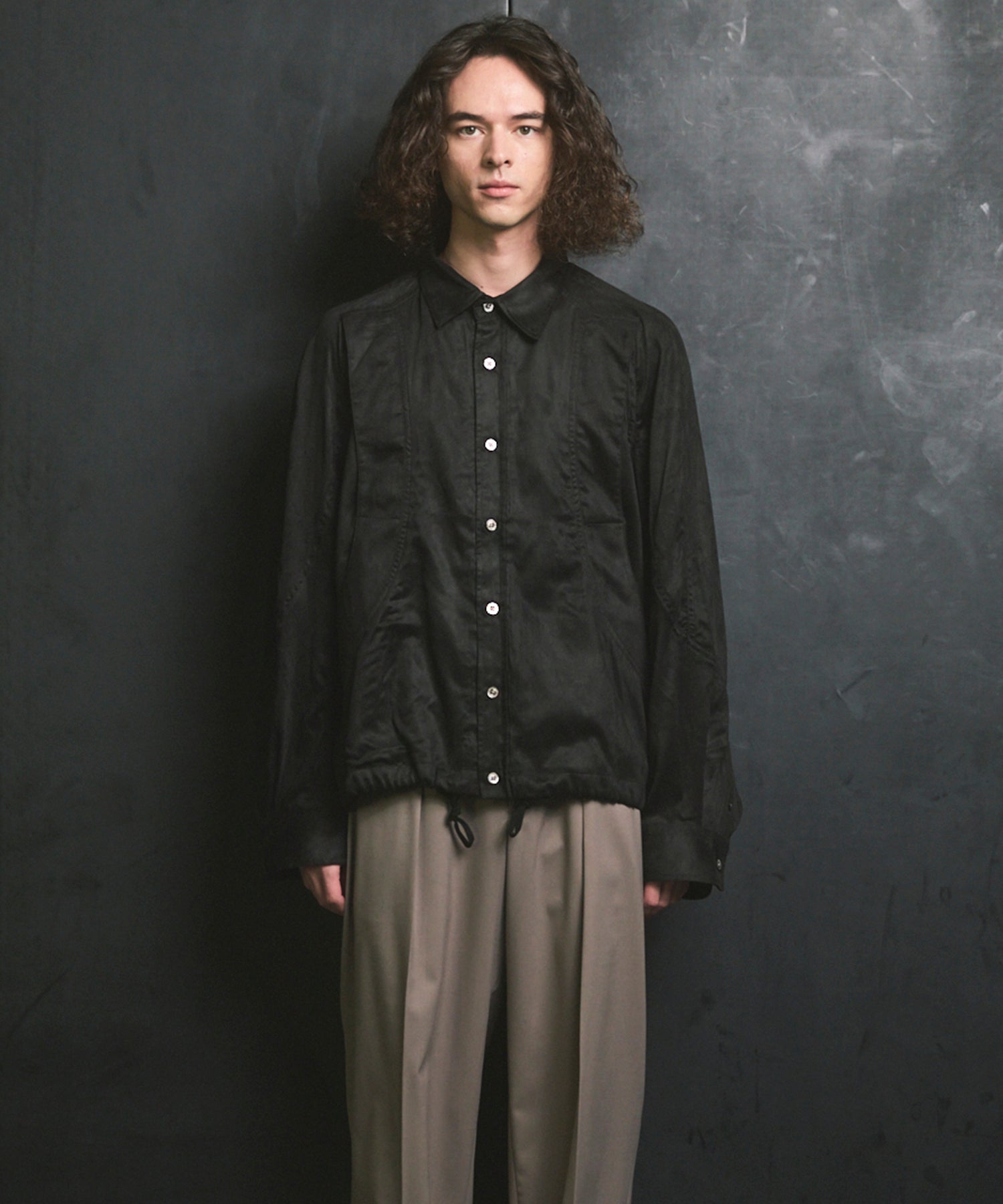 Curve Pocket A Light Eco Suede Shirt