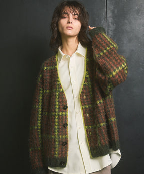 Gradation Short Length Prime-Over V-Neck Knit Pullover