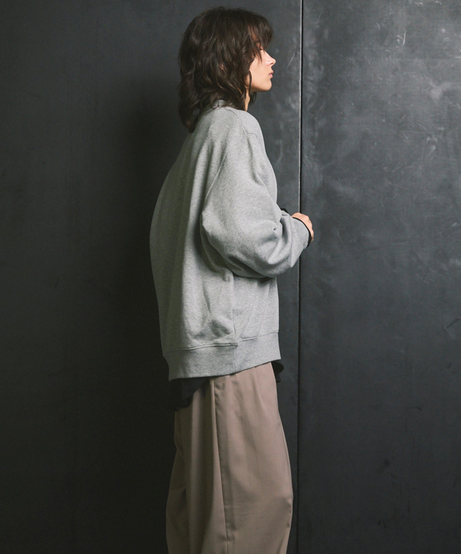 [25AW PRE-ORDER] Nuance Graphics Hand Stitching Long Sleeve TEE