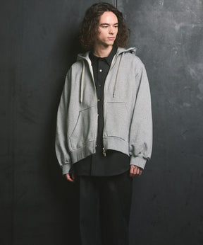 [25AW PRE-ORDER] Nuance Graphics Hand Stitching Long Sleeve TEE