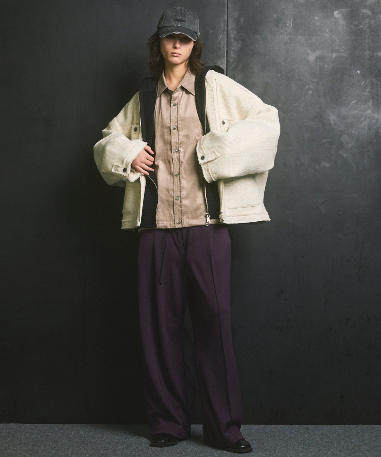 Curve Pocket A Light Eco Suede Shirt