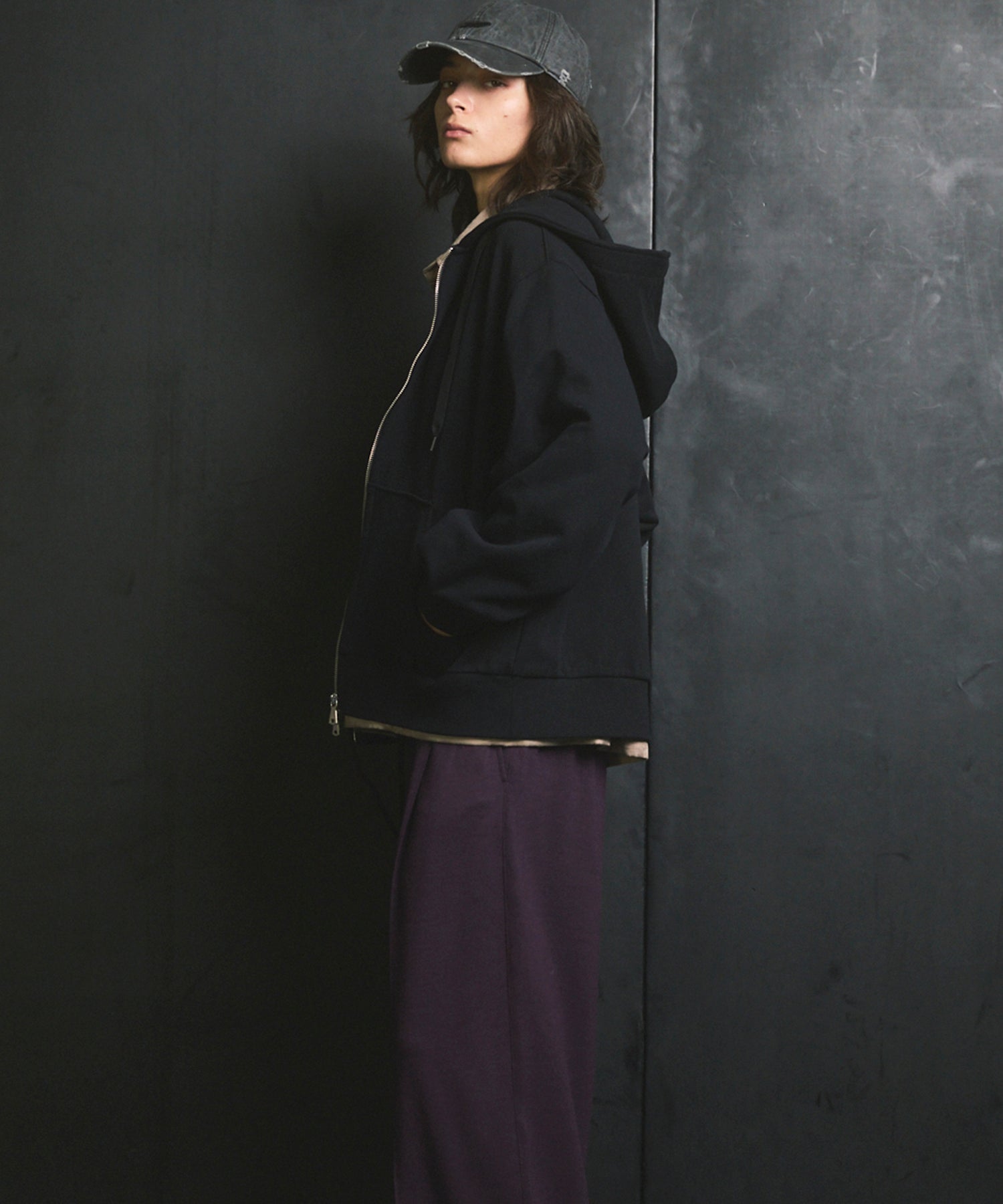 [25AW PRE-ORDER] Nuance Graphics Hand Stitching Long Sleeve TEE