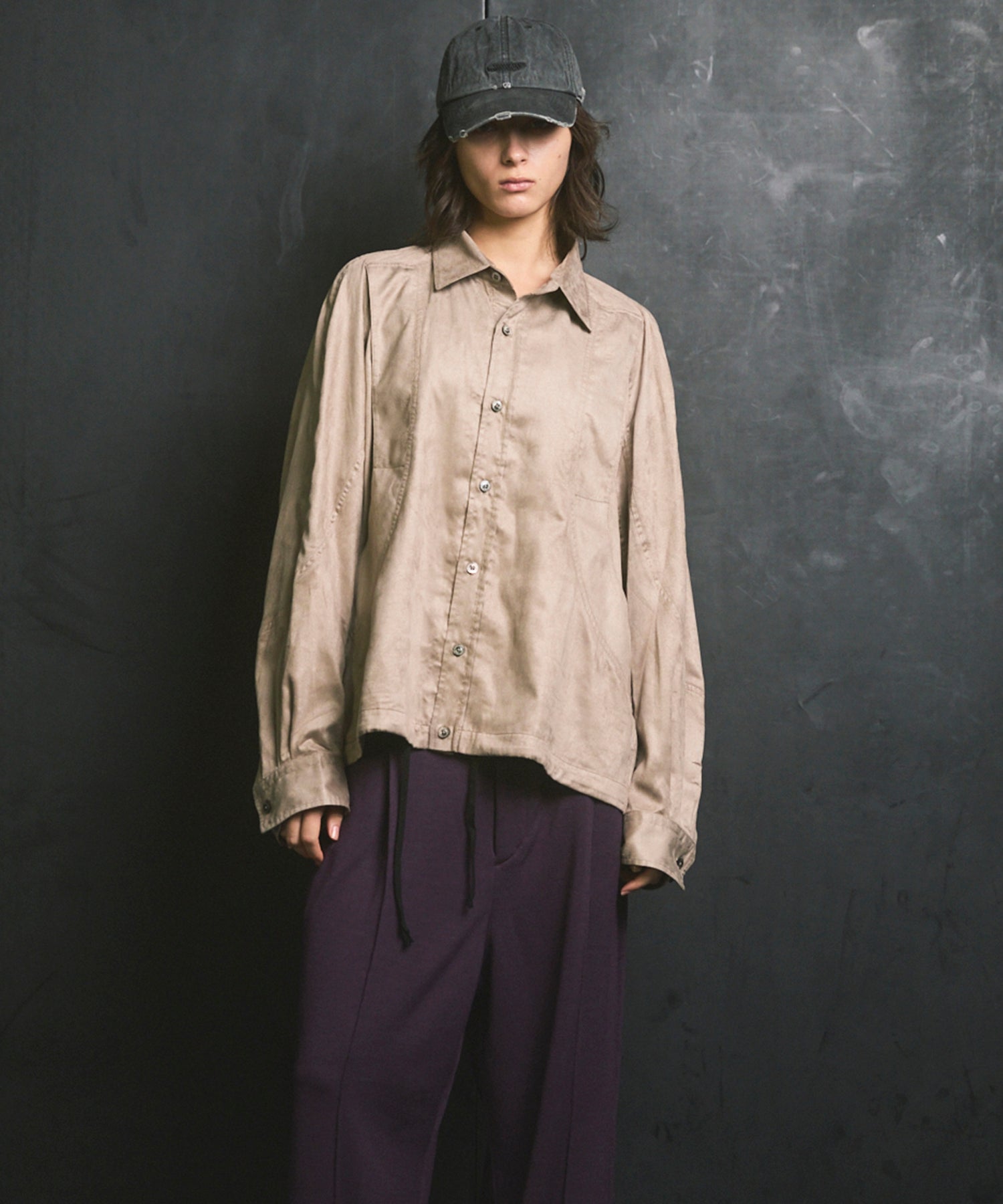 Curve Pocket A Light Eco Suede Shirt