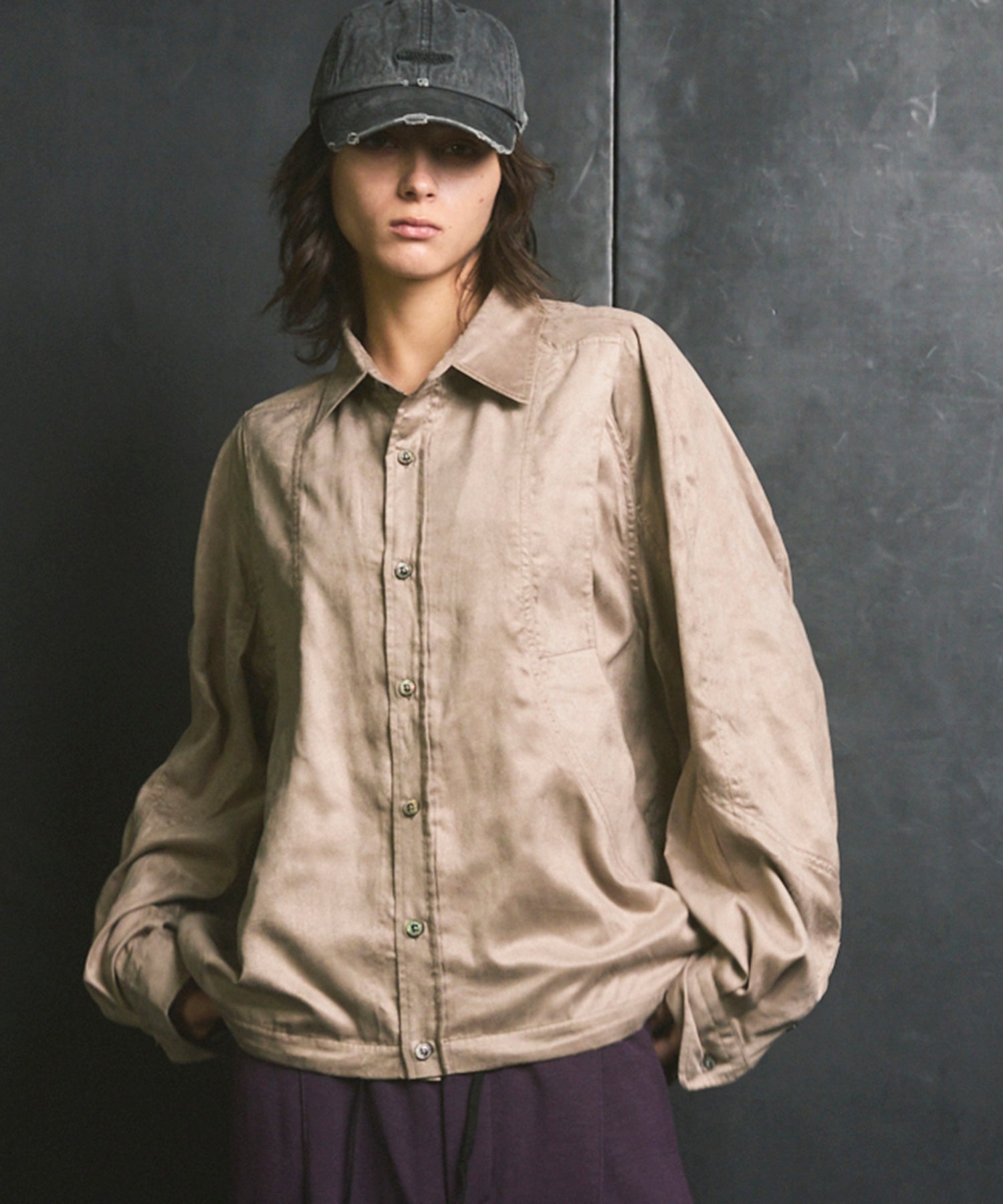 Curve Pocket A Light Eco Suede Shirt