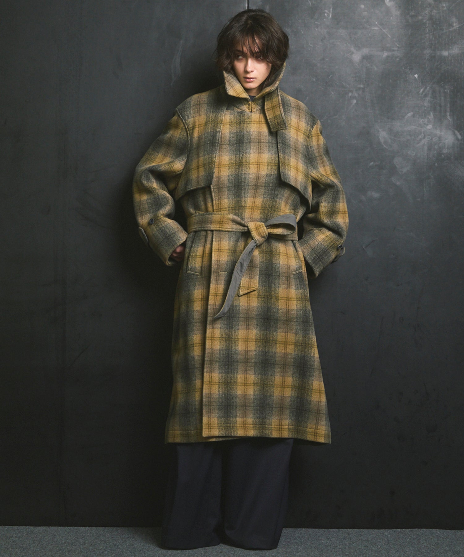 羊毛混合光滑的宽宽松裤子