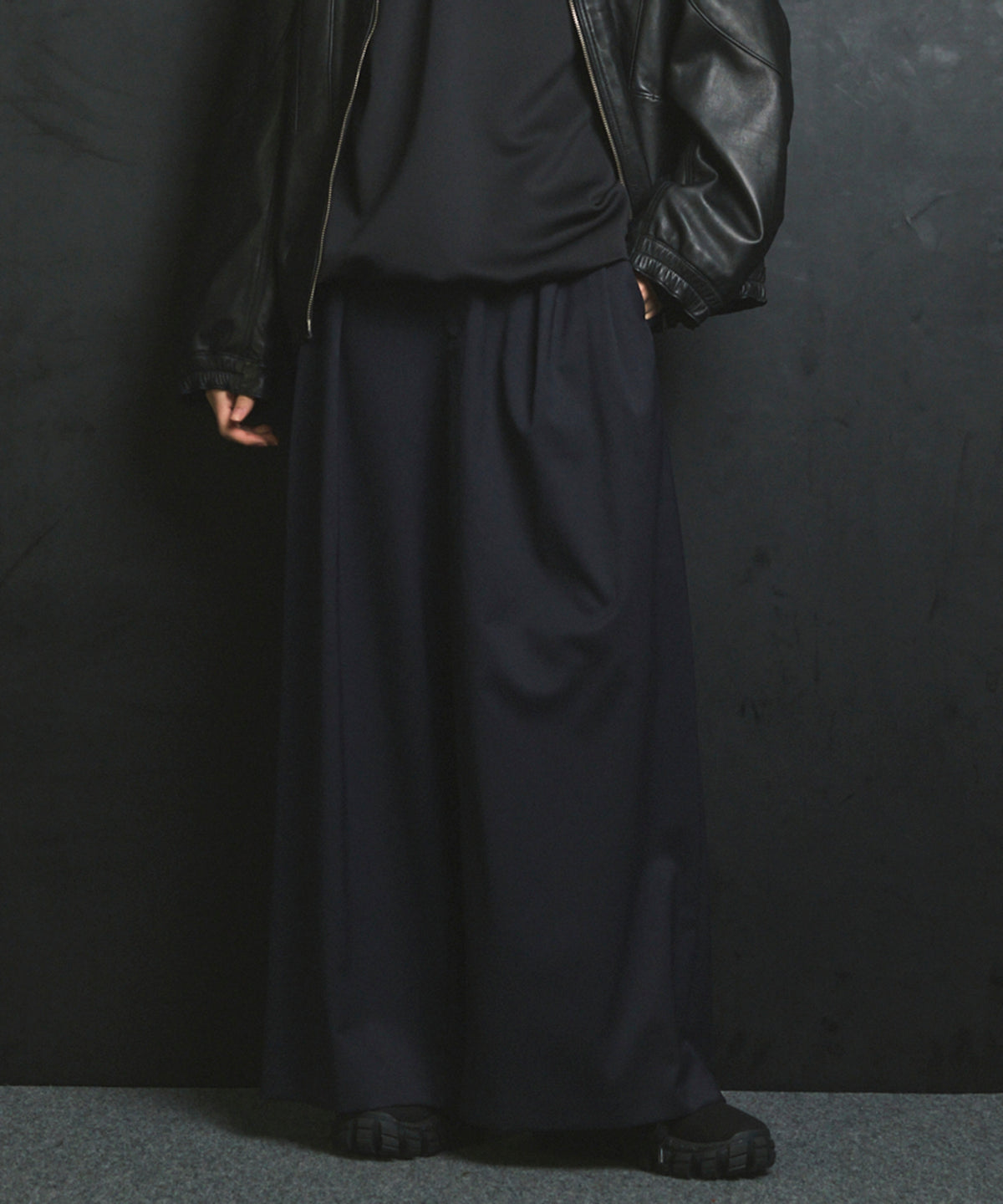 Wool Mix Smooth Prime Wide Baggy Pants