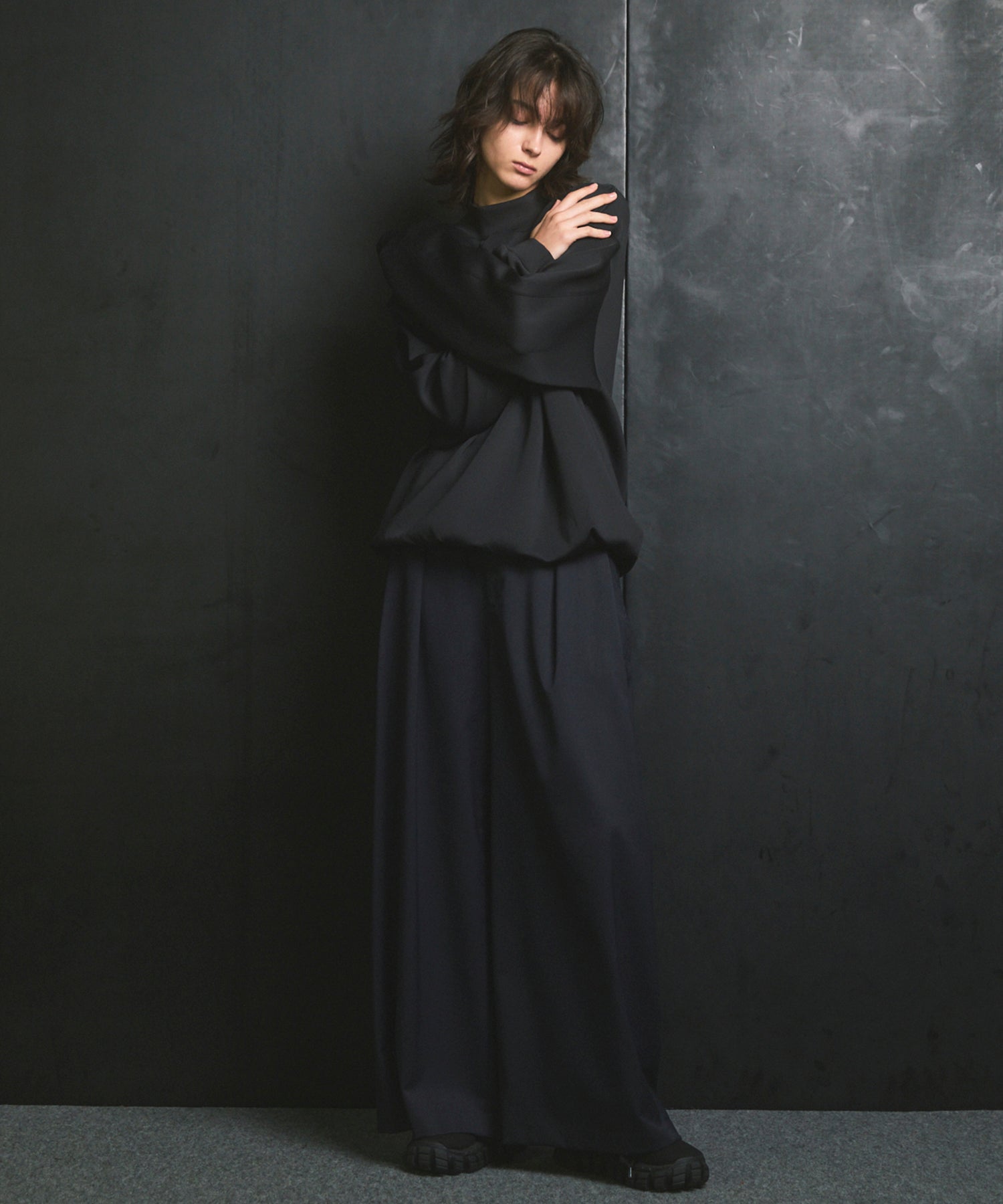 [25AW PRE-ORDER] Nuance Graphics Hand Stitching Long Sleeve TEE