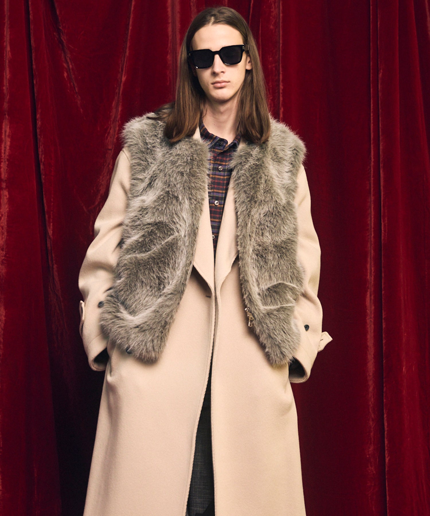 [25AW PRE-ORDER] Luxury Volume Eco Fur Prime-Over Vest