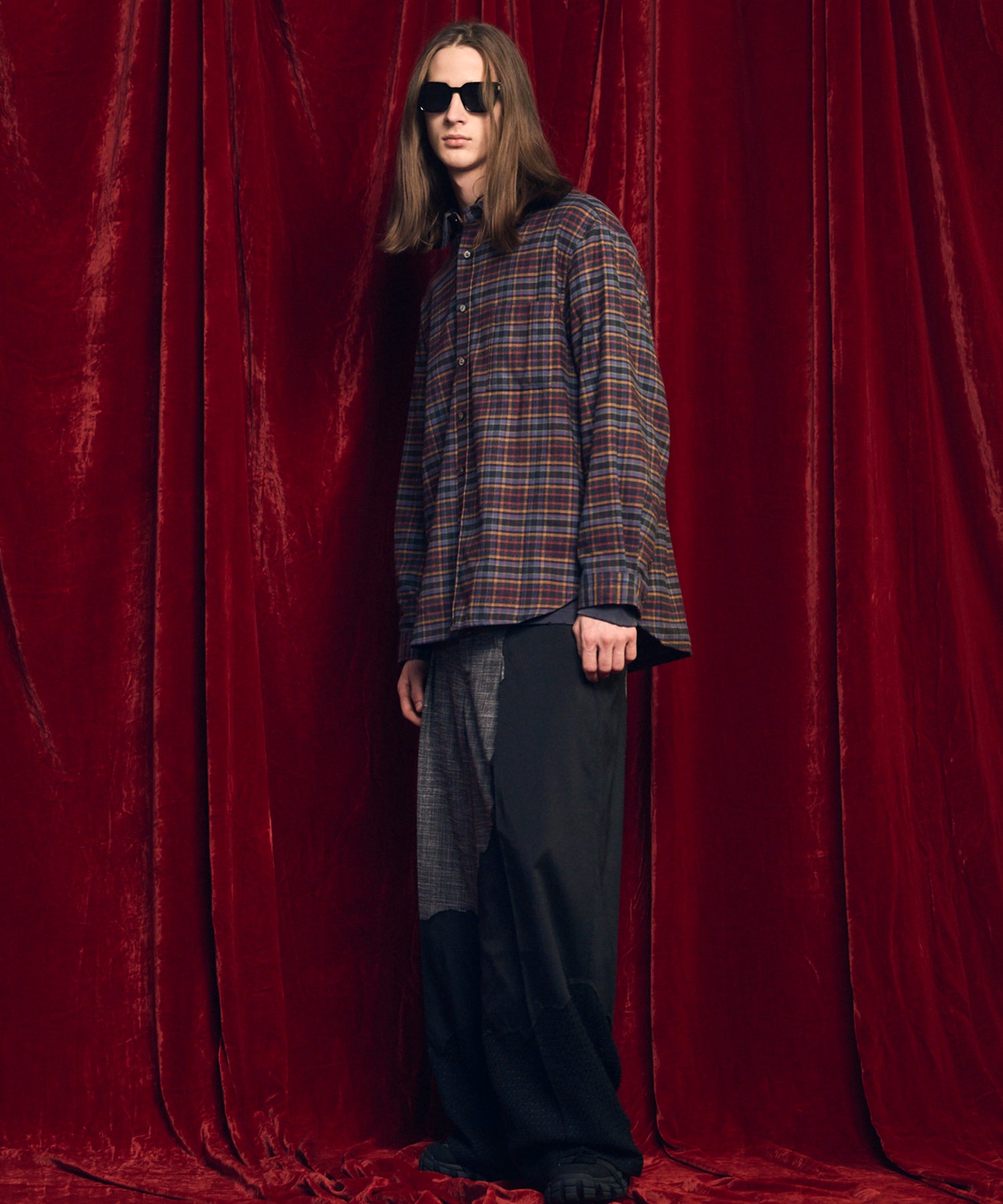 [意大利死库织物]原始的常规领绒布衬衫