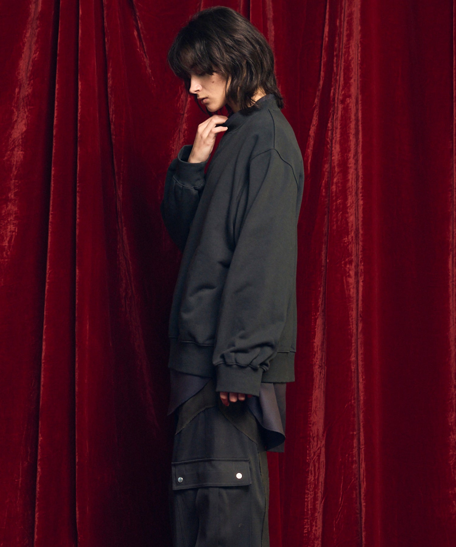 [25AW PRE-ORDER] Nuance Graphics Hand Stitching Long Sleeve TEE