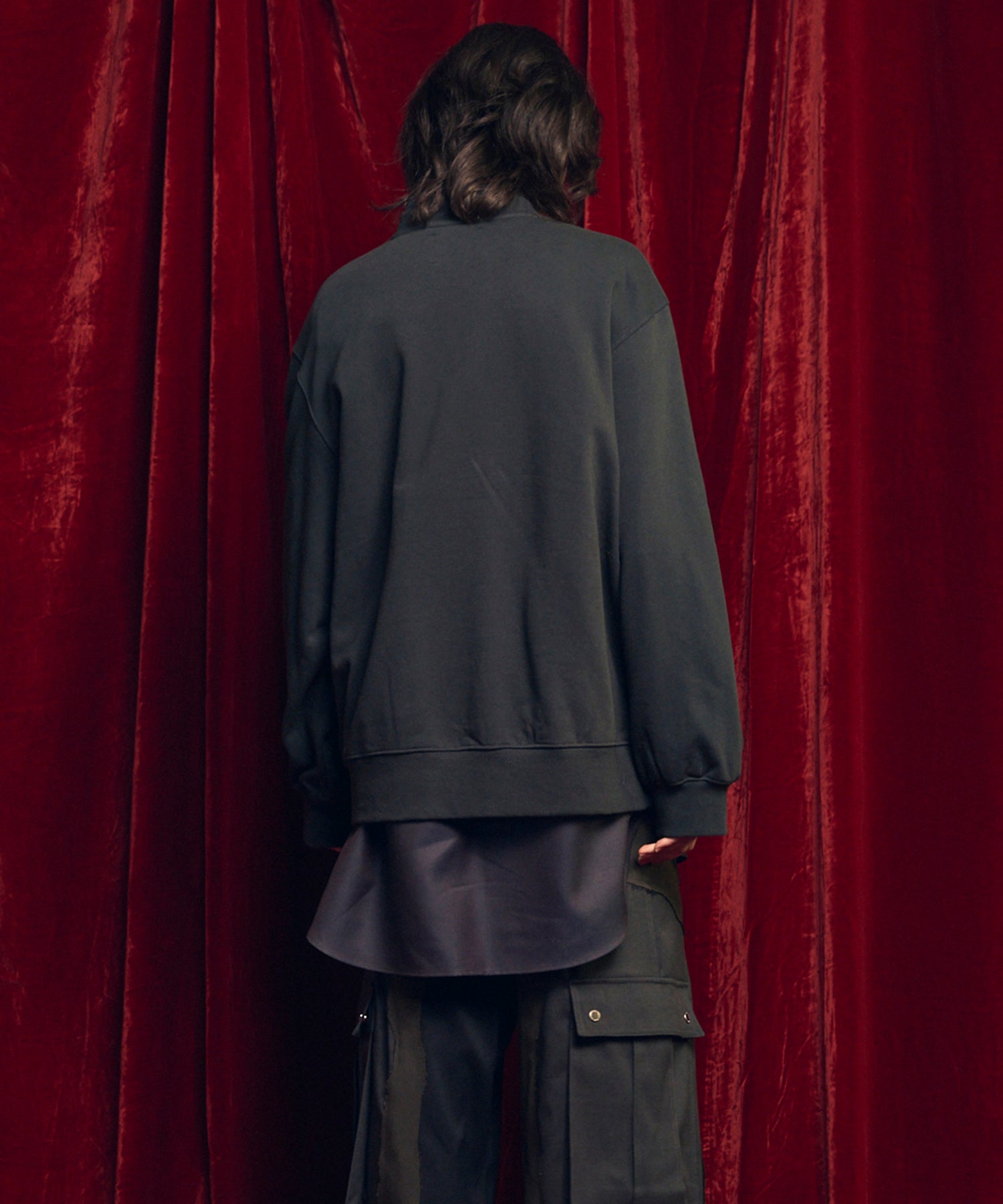 [25AW PRE-ORDER] Nuance Graphics Hand Stitching Long Sleeve TEE