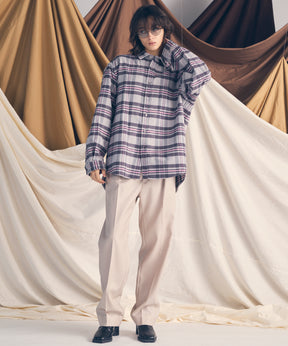 [意大利死库织物]原始的常规领绒布衬衫