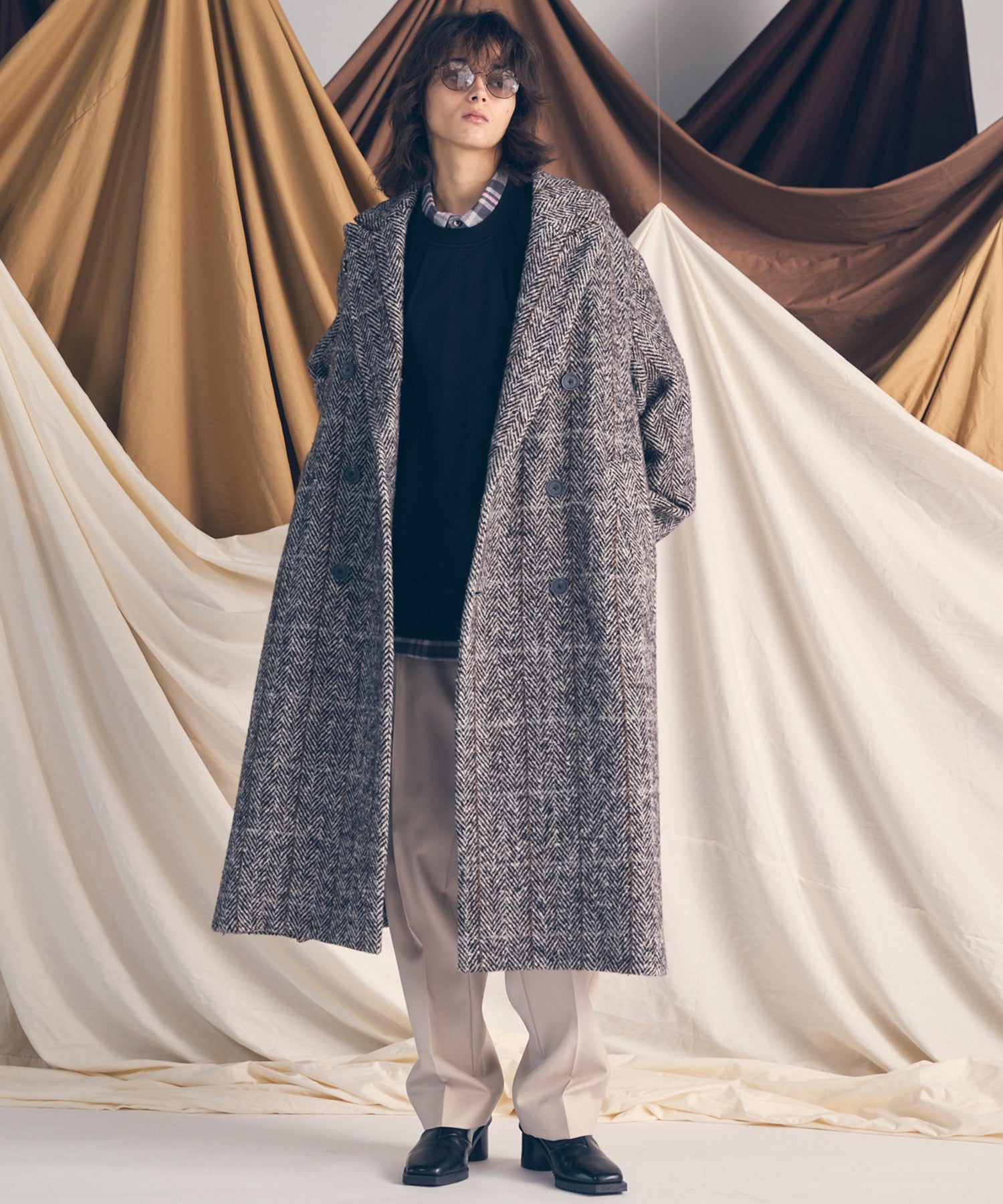 [25AW PRE-ORDER] Nuance Graphics Hand Stitching Long Sleeve TEE