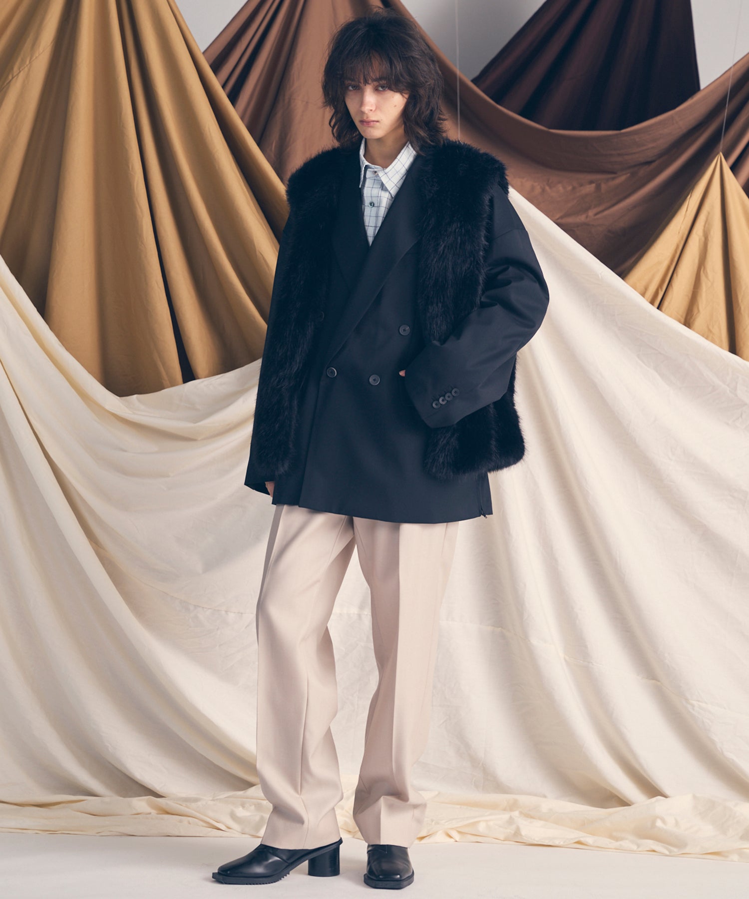 [意大利死库织物]原始的常规领绒布衬衫