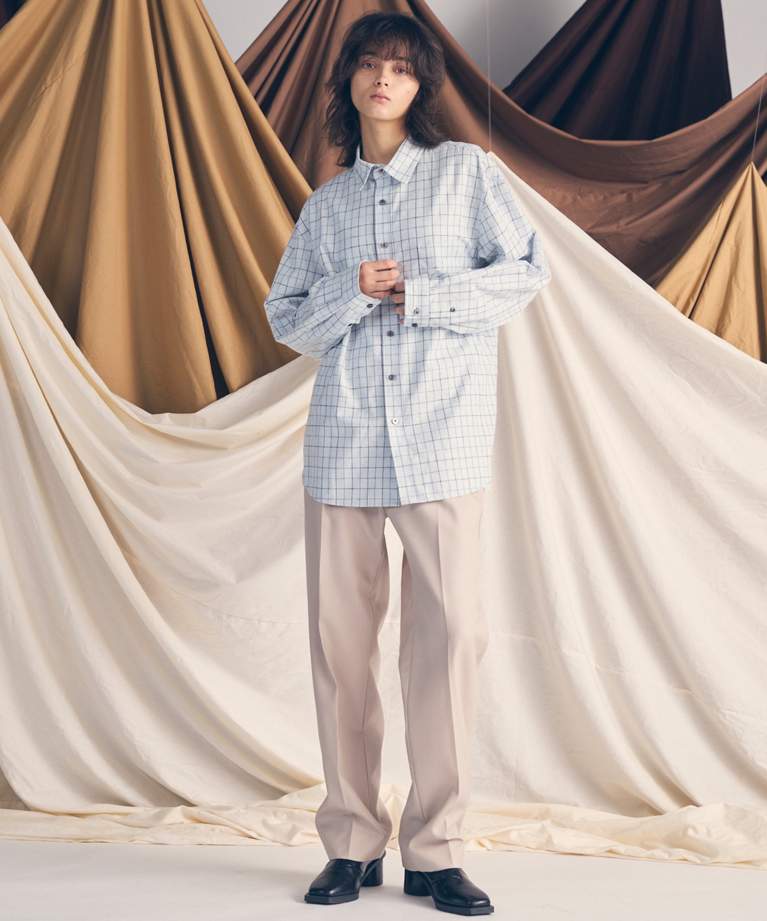 [意大利死库织物]原始的常规领绒布衬衫