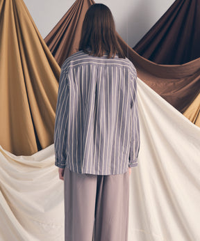 [意大利死库织物]原始的常规领绒布衬衫