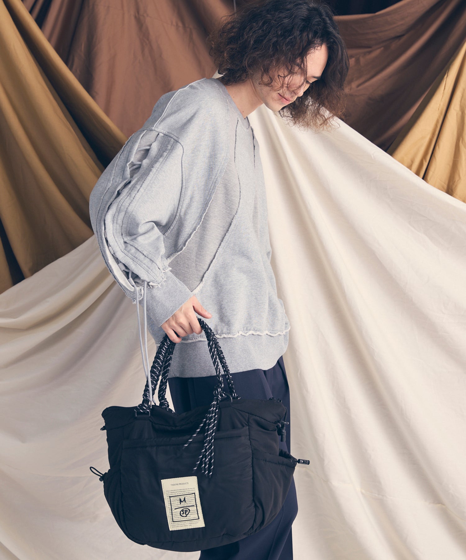 Aluminum Bonded Leather Shoulder Bag