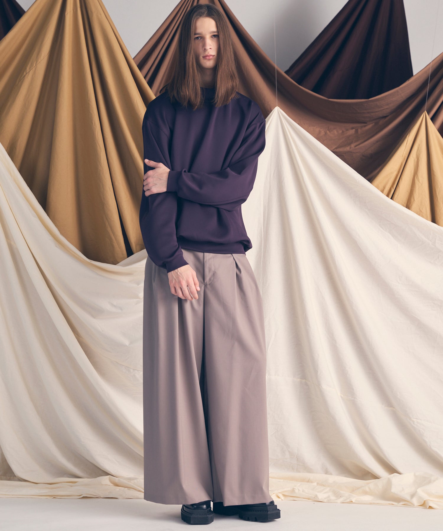 [25AW PRE-ORDER] Nuance Graphics Hand Stitching Long Sleeve TEE