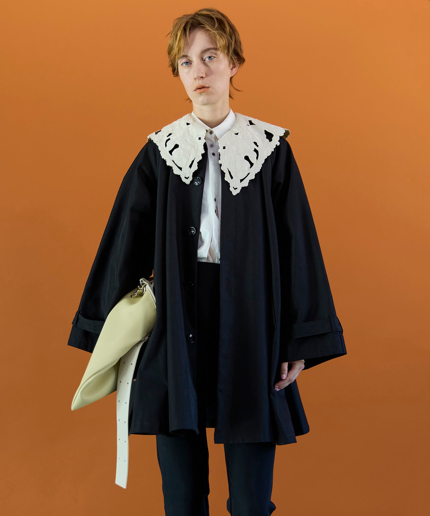 【26SPRING PRE-ORDER】Lace Collar Tent Flare Trench Coat
