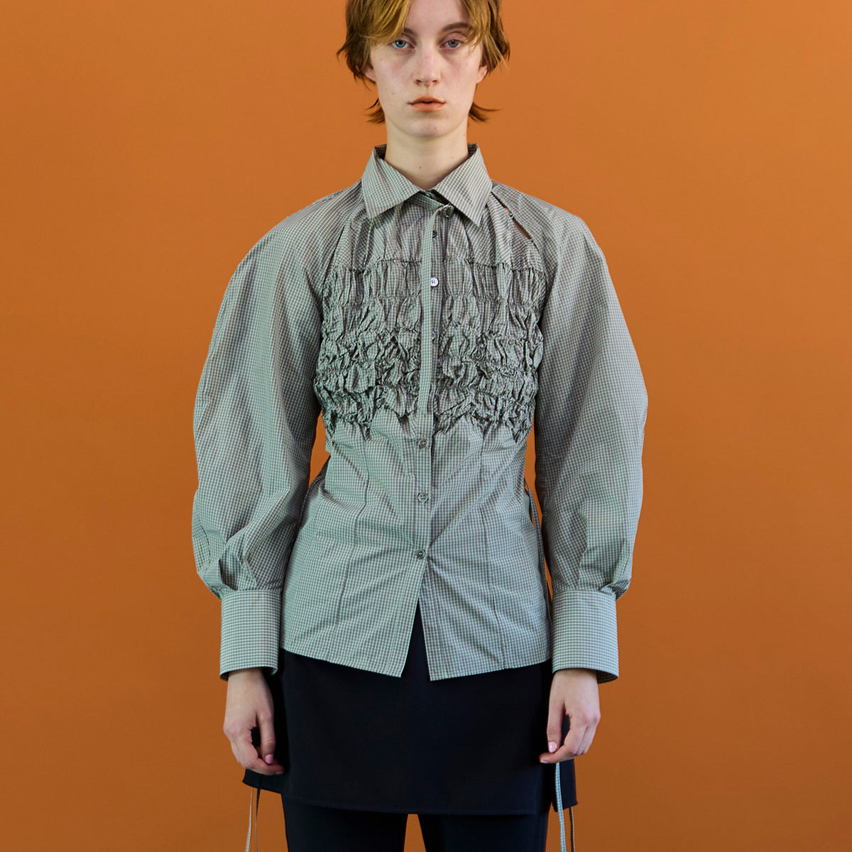 SALE】Shirring Fabric Shape Shirt
