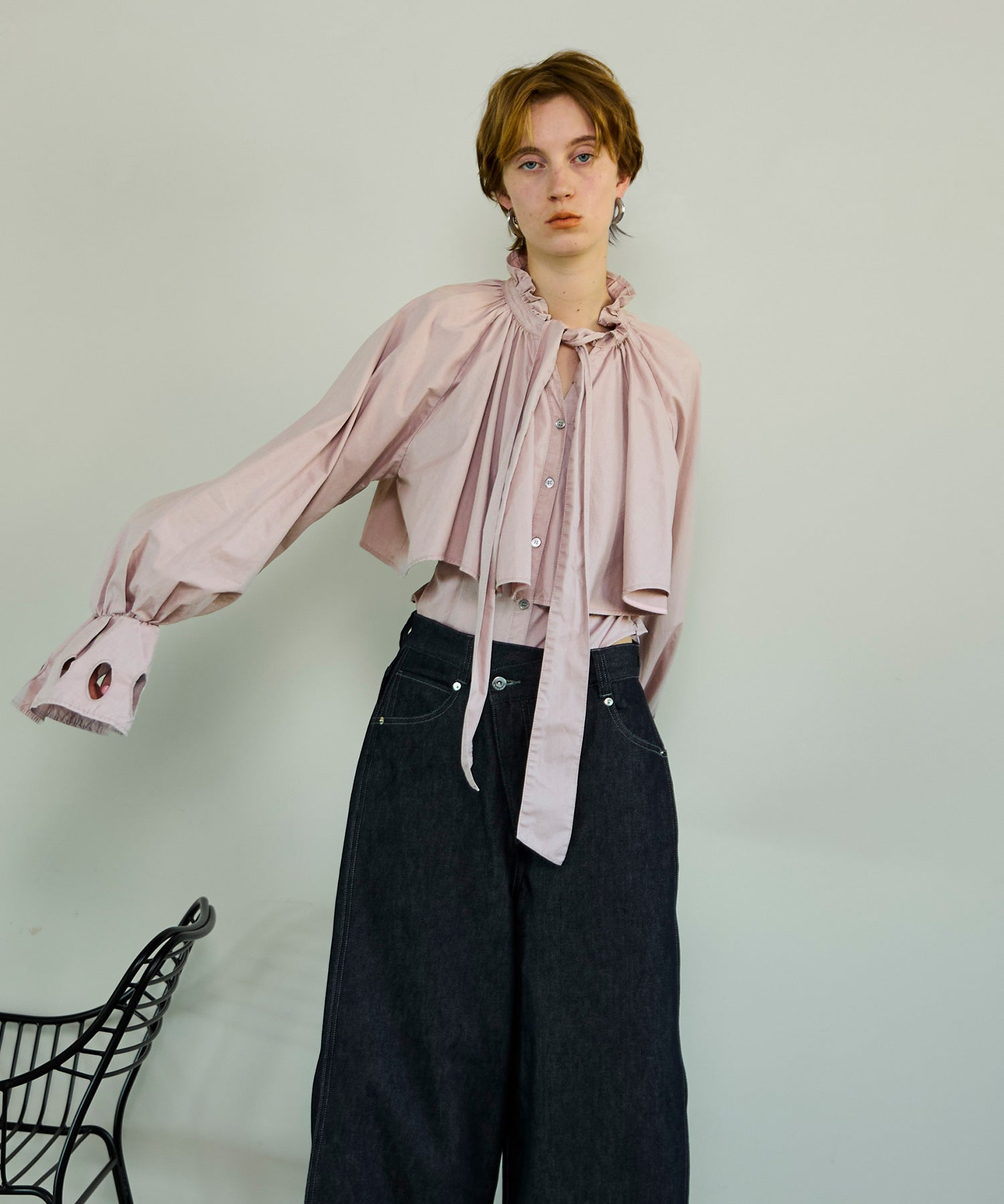 [26SPRING PRE-ORDER] 러플 셔츠 바디수트