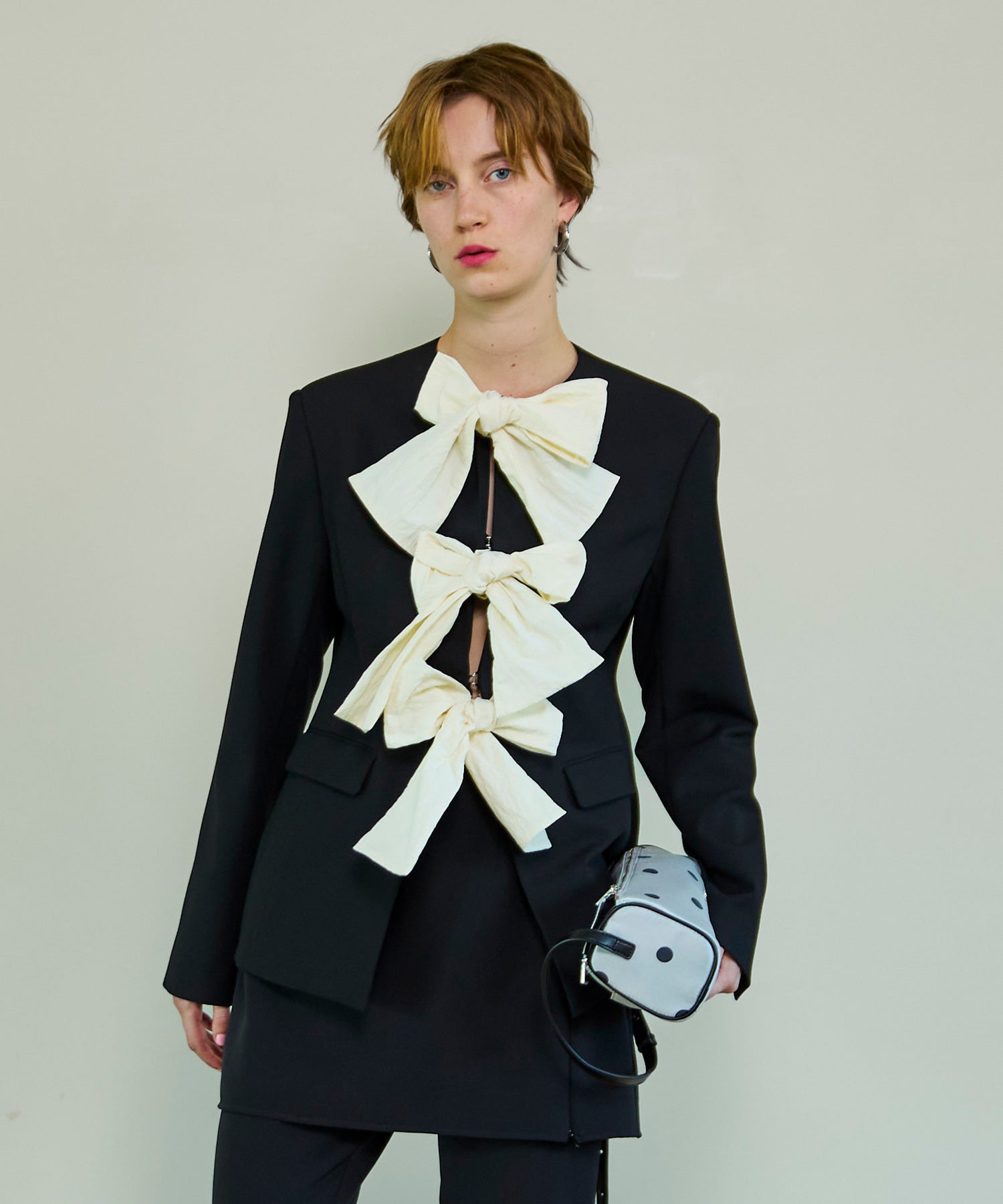 【26SPRING PRE-ORDER】No-Collar 2WAY Ribbon Jacket