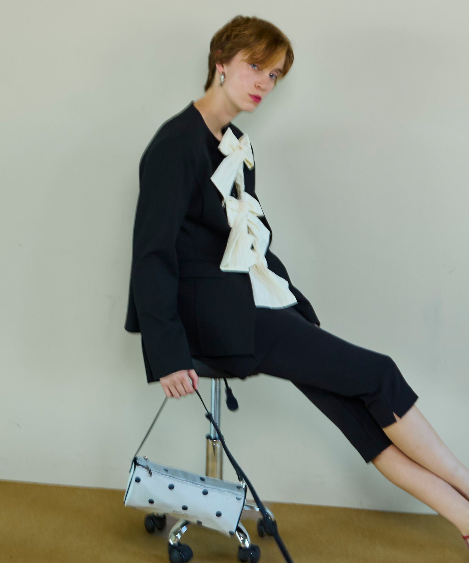 【26SPRING PRE-ORDER】No-Collar 2WAY Ribbon Jacket