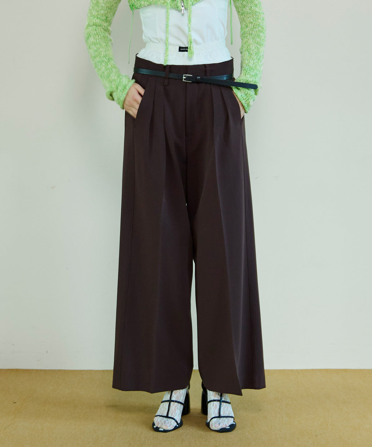 【26SPRING PRE-ORDER】Color Two-Tuck Wide Pants