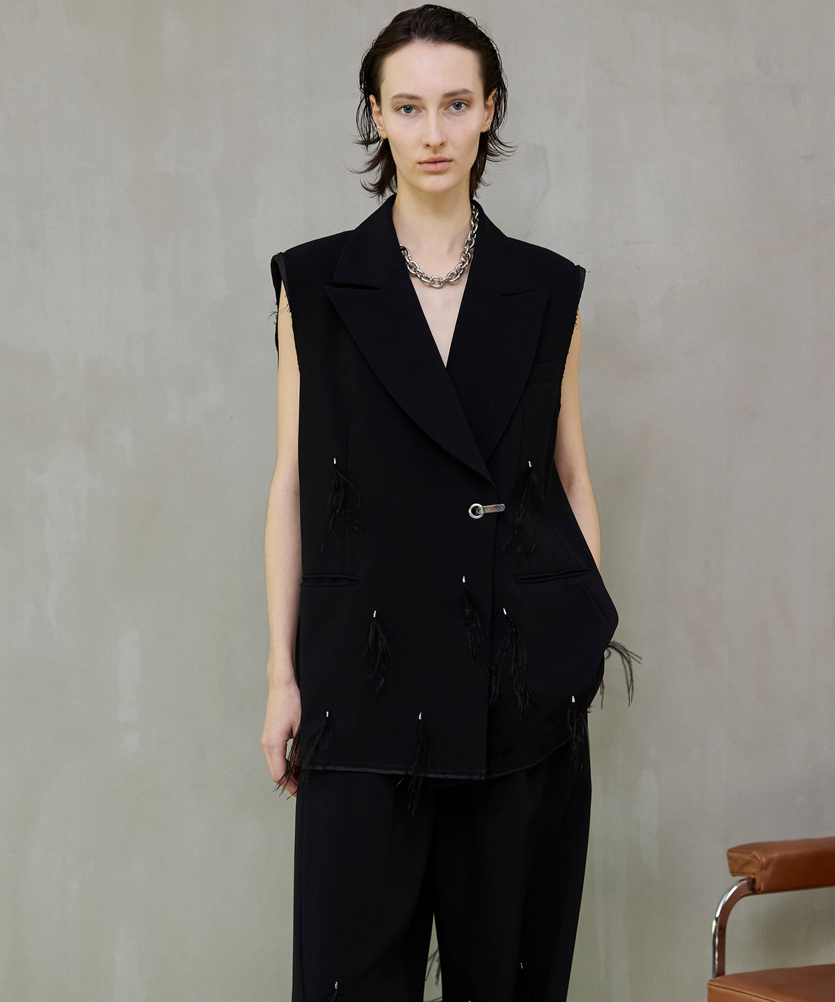 【26SPRING PRE-ORDER】Feather Over-Gilet