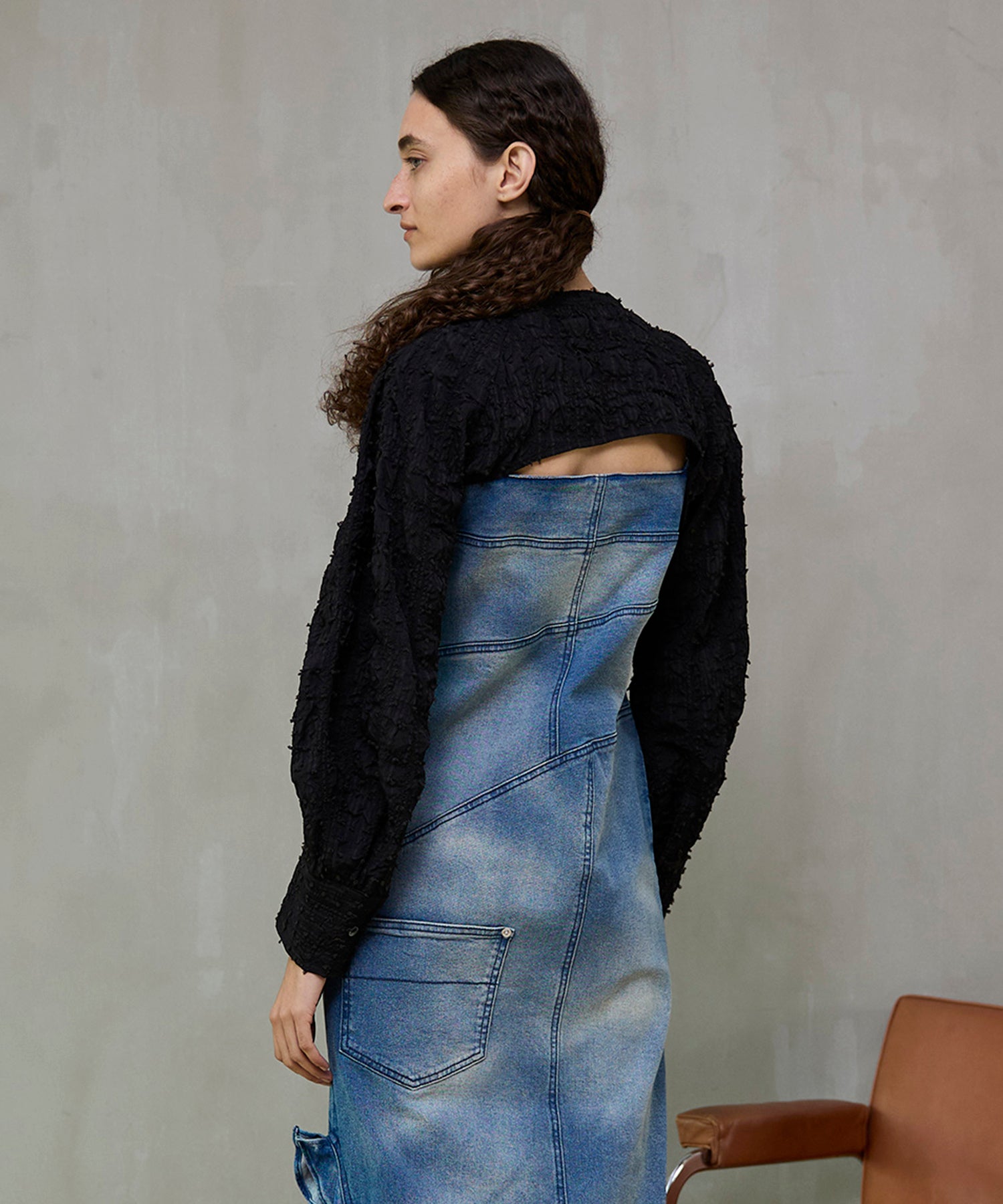 【26SPRING PRE-ORDER】Shirring Fabric Shape Shirt