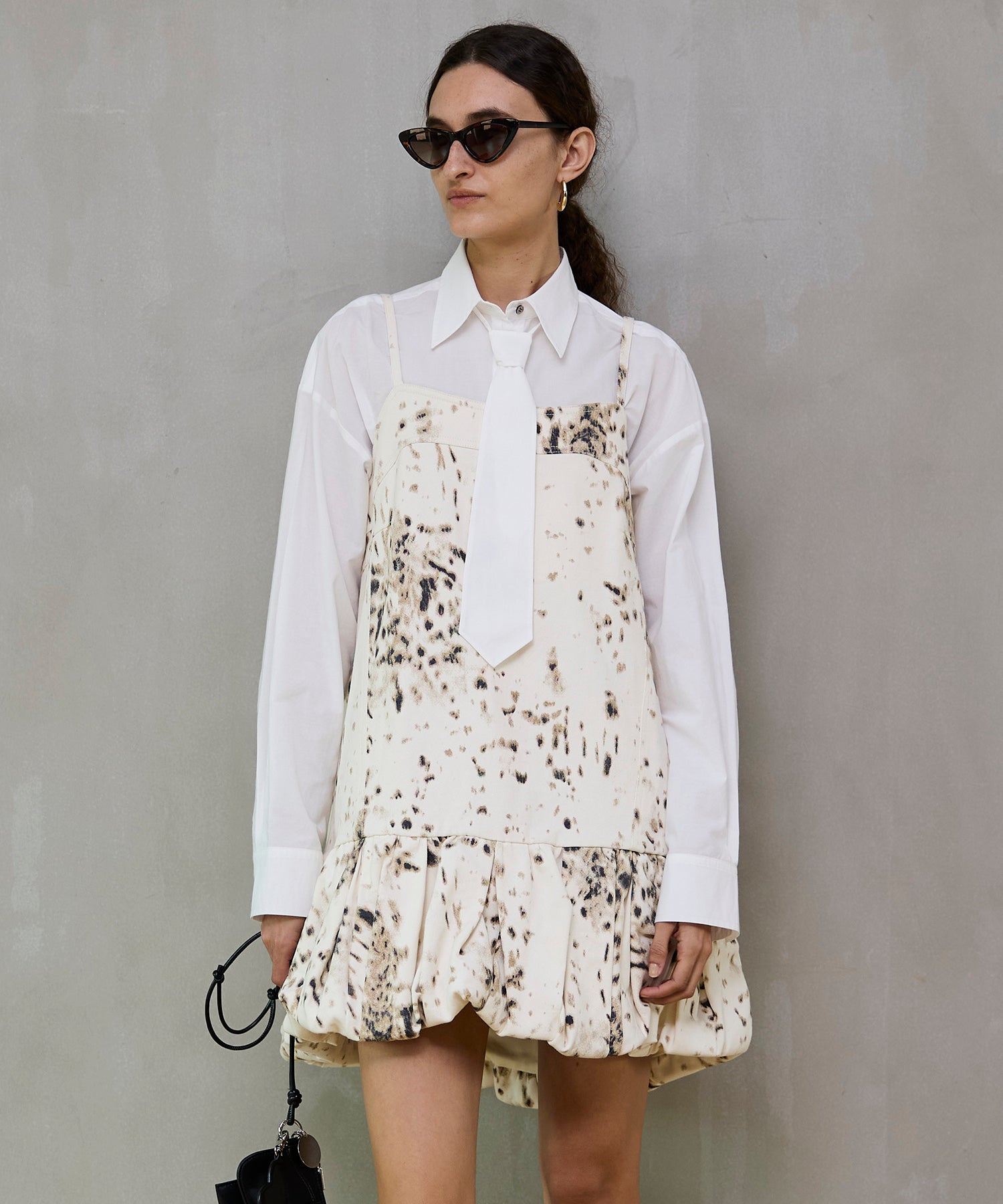 【26SPRING PRE-ORDER】Hem Embroidery Tie Shirt