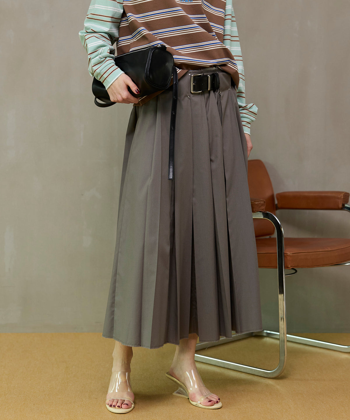 【26SPRING PRE-ORDER】Belted Pleated Skirt