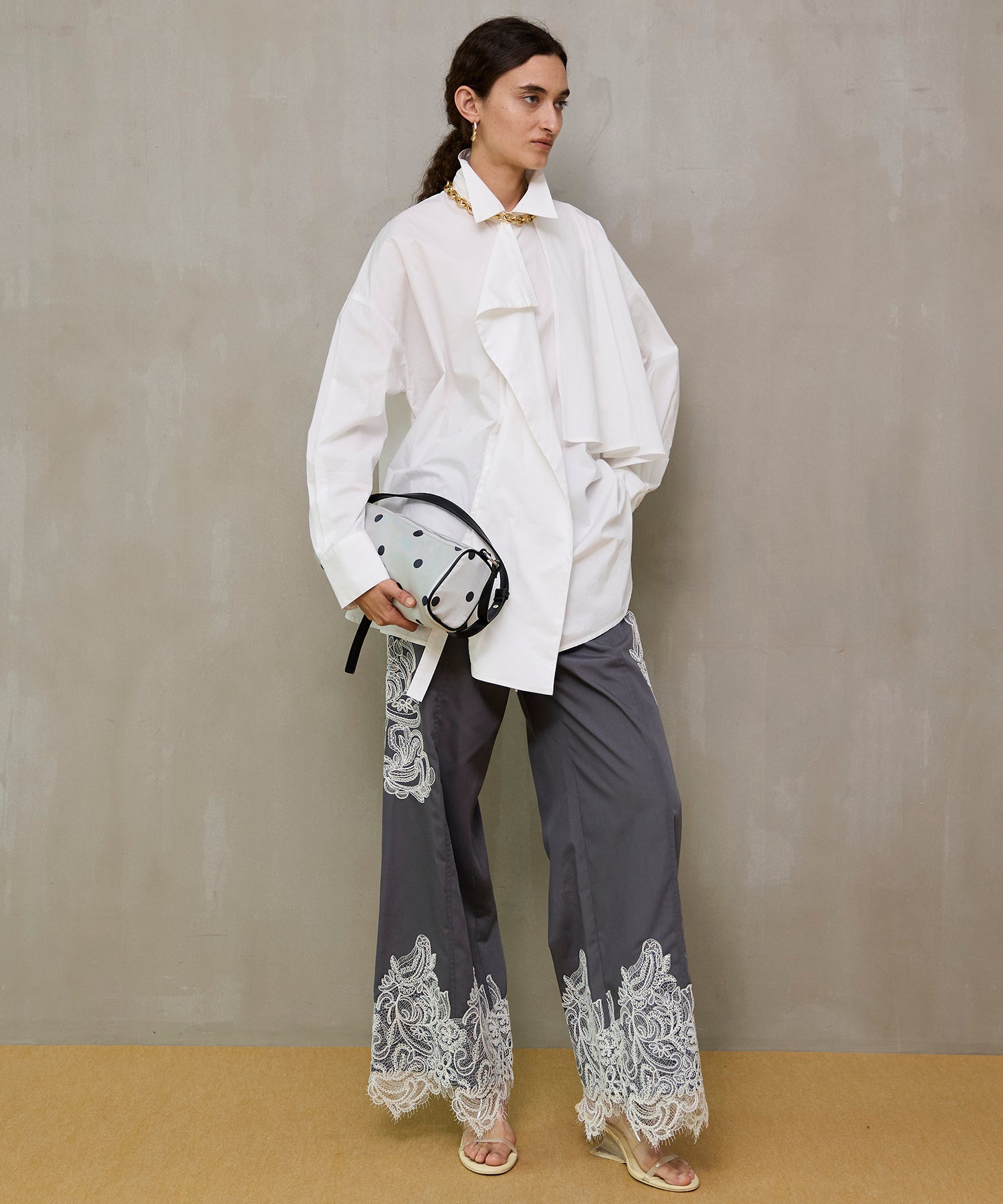 【26SPRING PRE-ORDER】Asymmetrical drape shirt