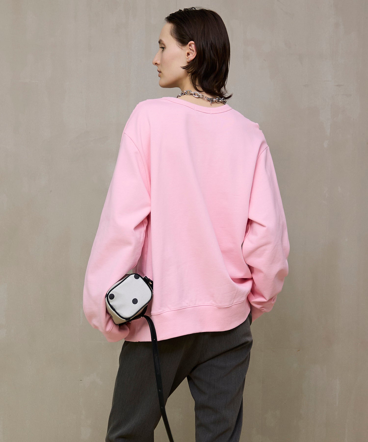 【26SPRING PRE-ORDER】Twist Cut-Off Sweat Top