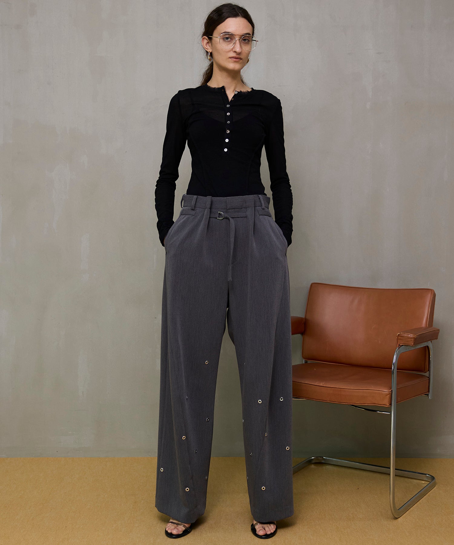 【26SPRING PRE-ORDER】Eyelet Tuck Pants