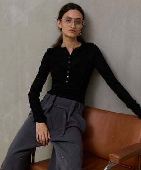 【26SPRING PRE-ORDER】Henley Neck Top