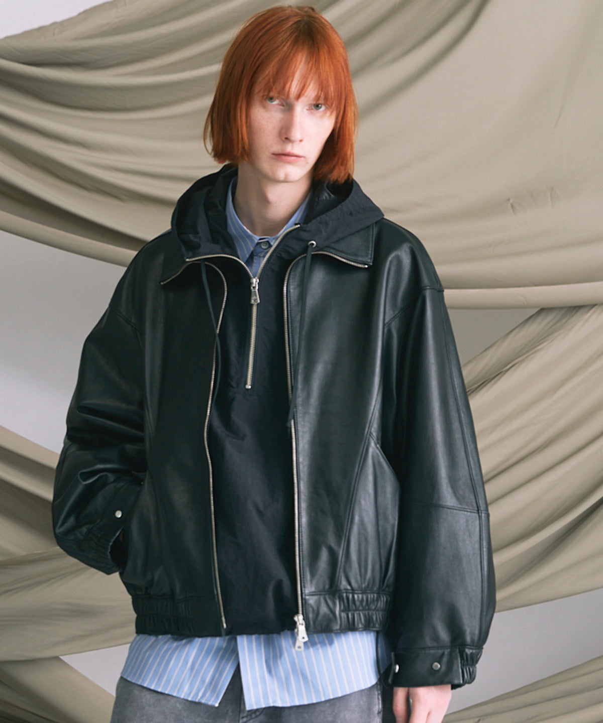 [25AW 사전 주문] 양 가죽 스탠드 칼라 블루슨