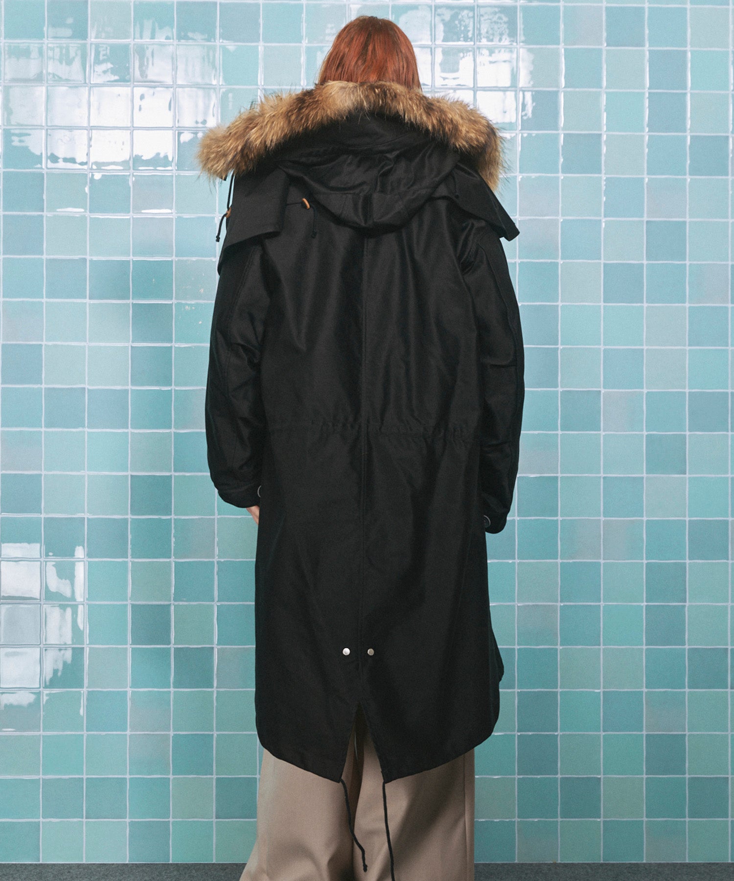 MA-1 비행 재킷과 결합 된 주요 M-65 모드 코트