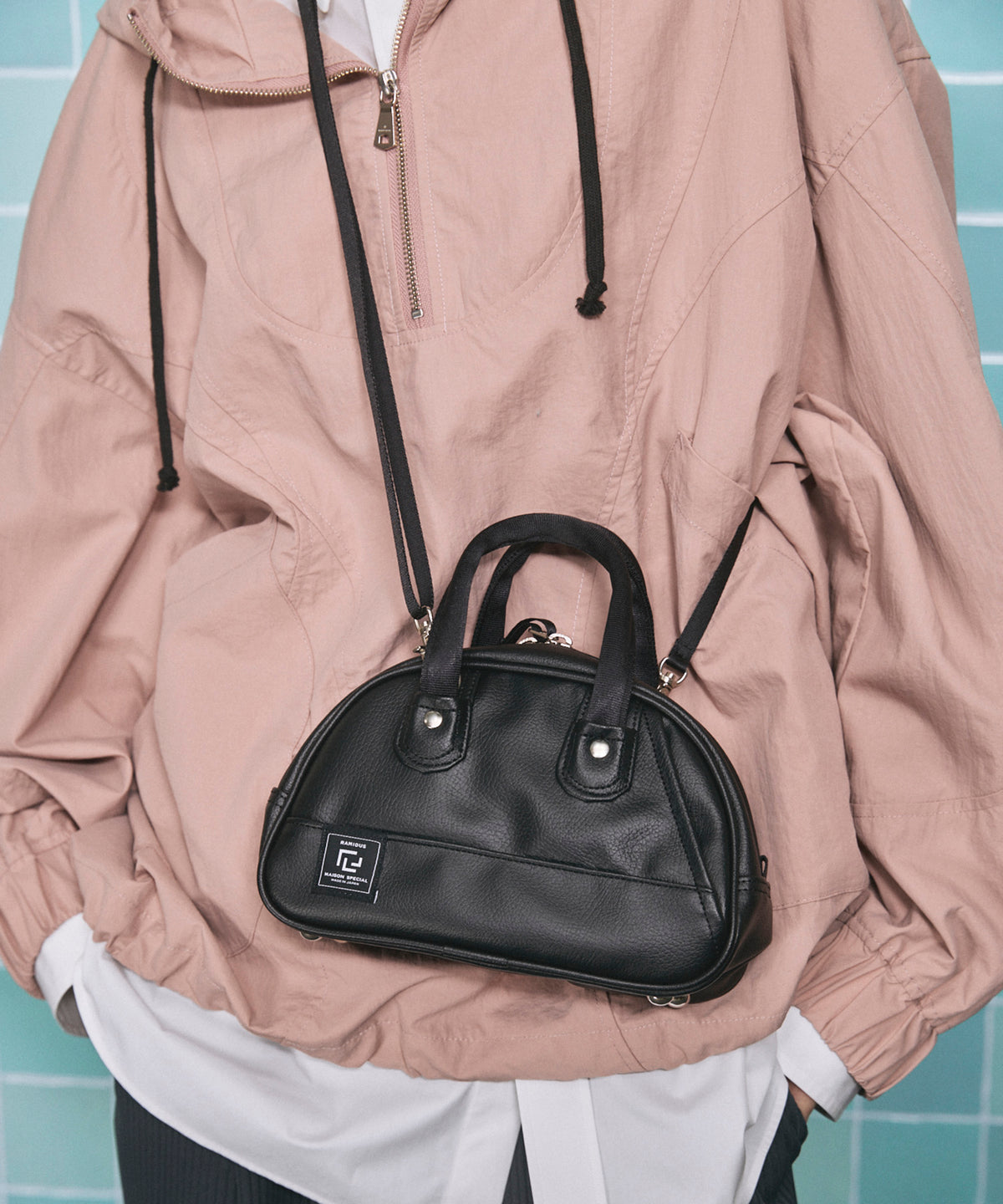 Aluminum Bonded Leather Shoulder Bag