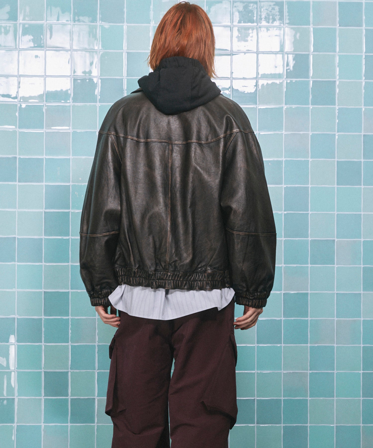 [25AW 사전 주문] 양 가죽 스탠드 칼라 블루슨