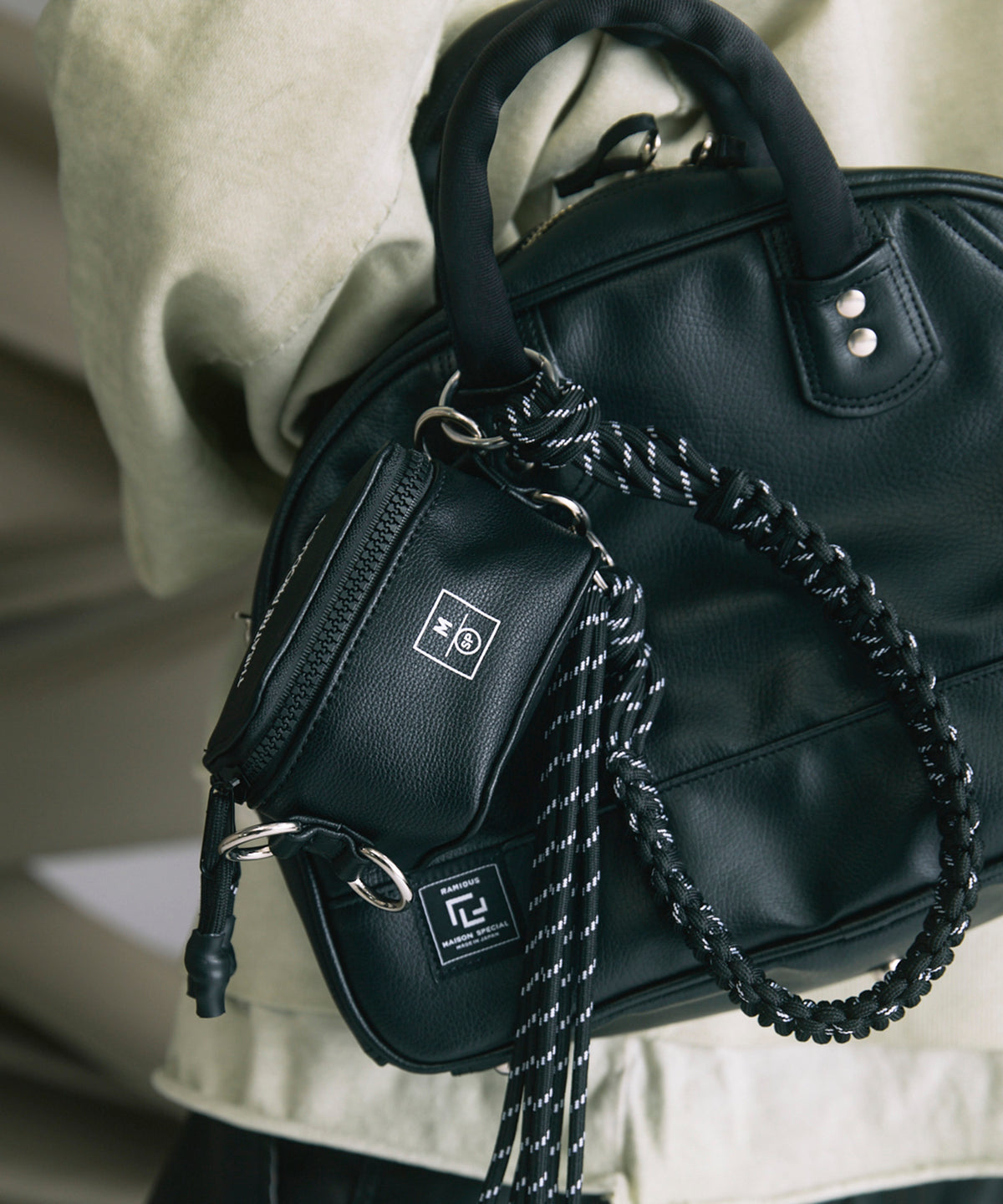 Aluminum Bonded Leather Shoulder Bag