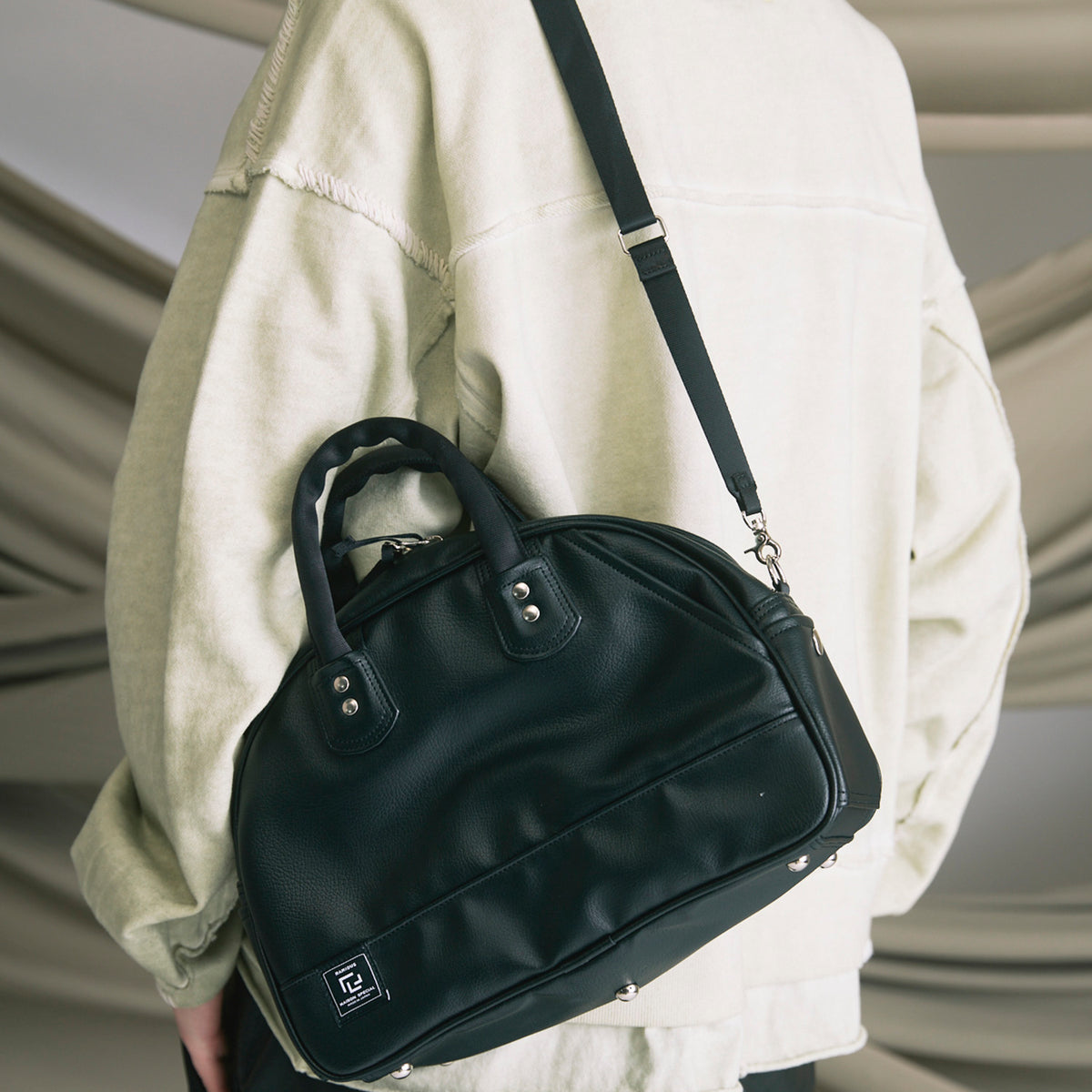 251206_594_1200x1200_crop_cent