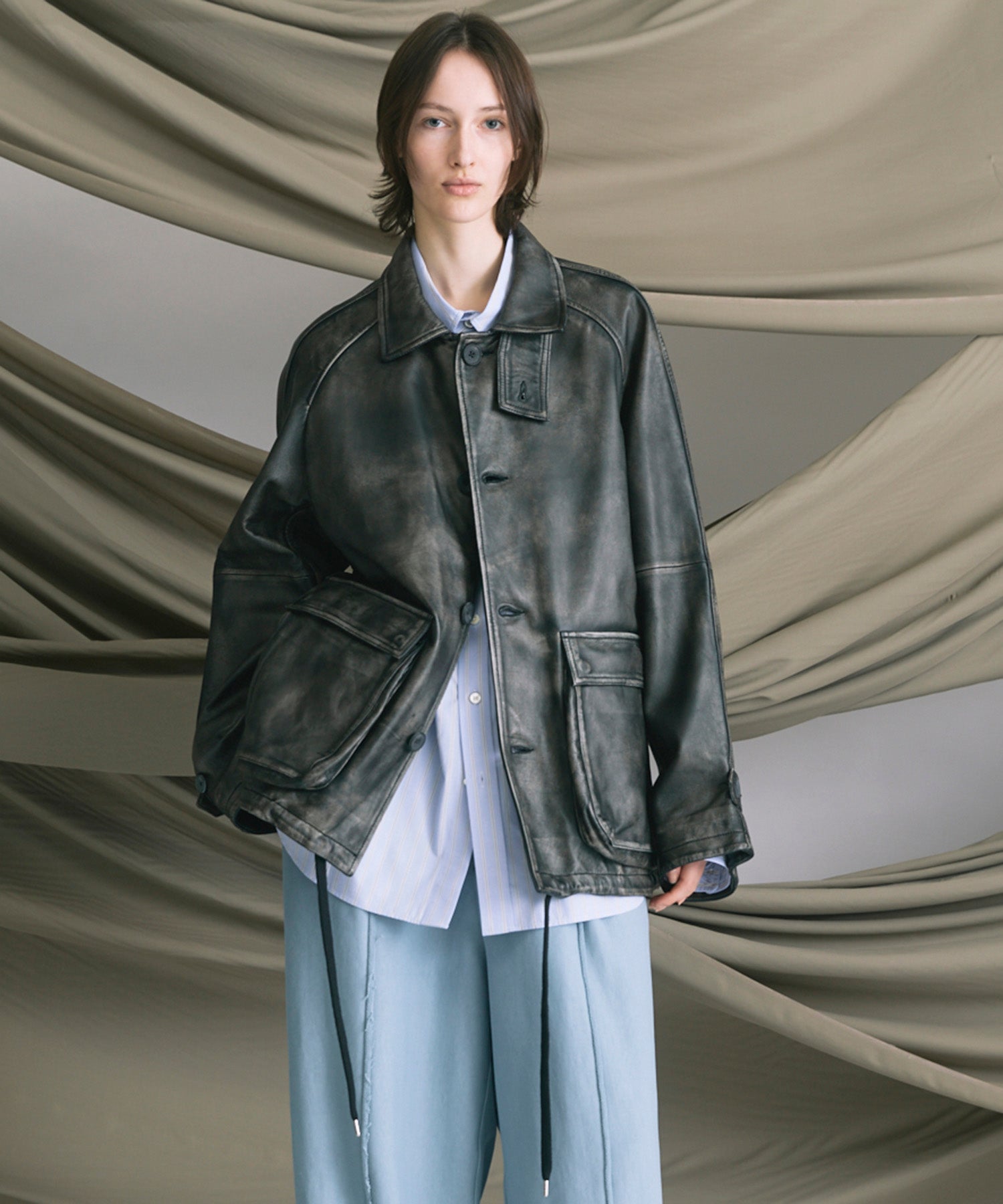 [25AW预购]绵羊皮革前纽扣单纽