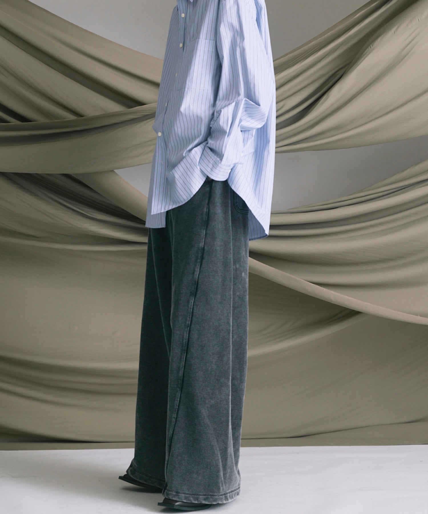 【ONE-MILE WEAR】Prime-Wide Fade Sweatpants