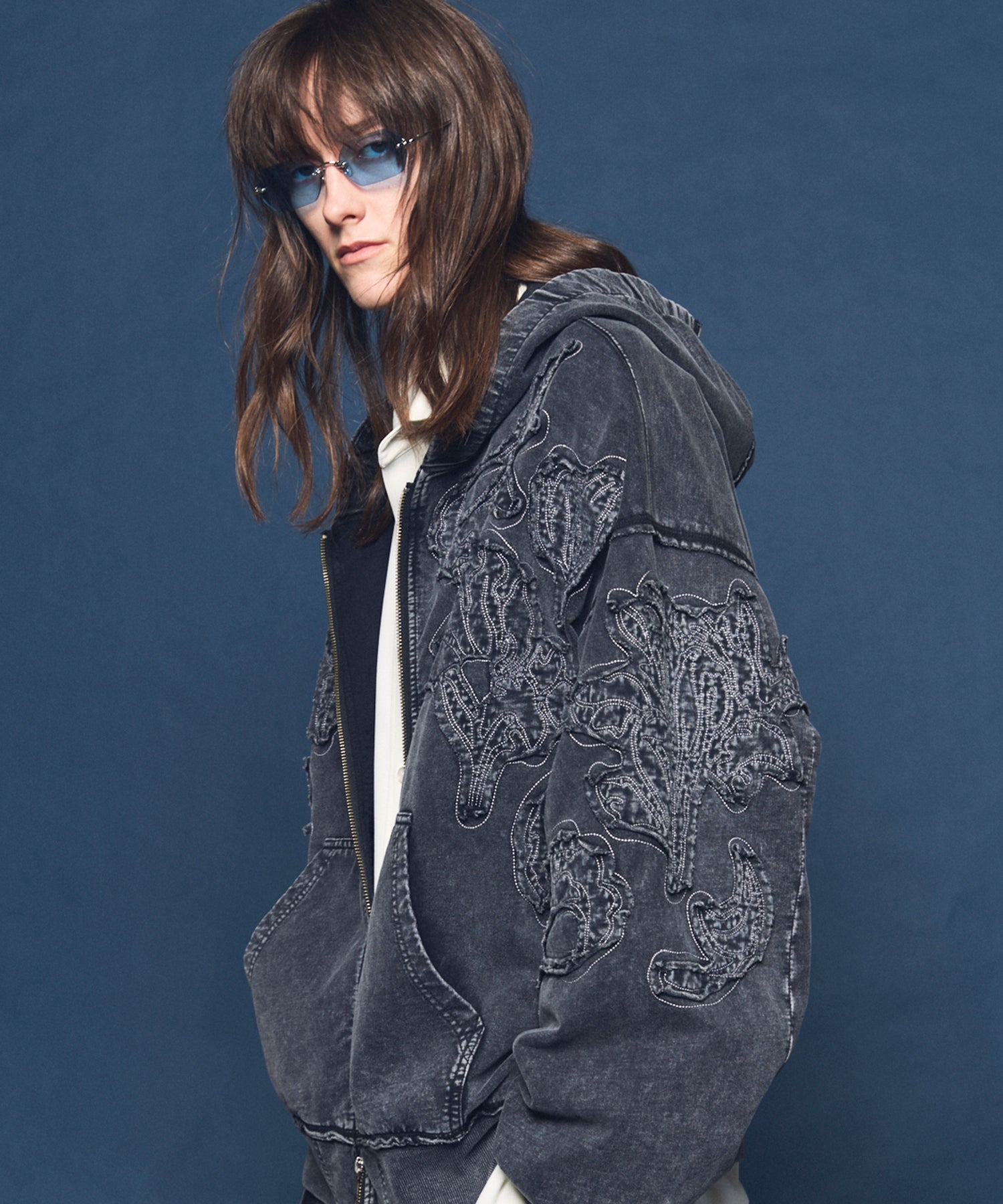 [26SS 预购] 花朵拼布 Vintage Like Prime-Over 运动拉链连帽衫